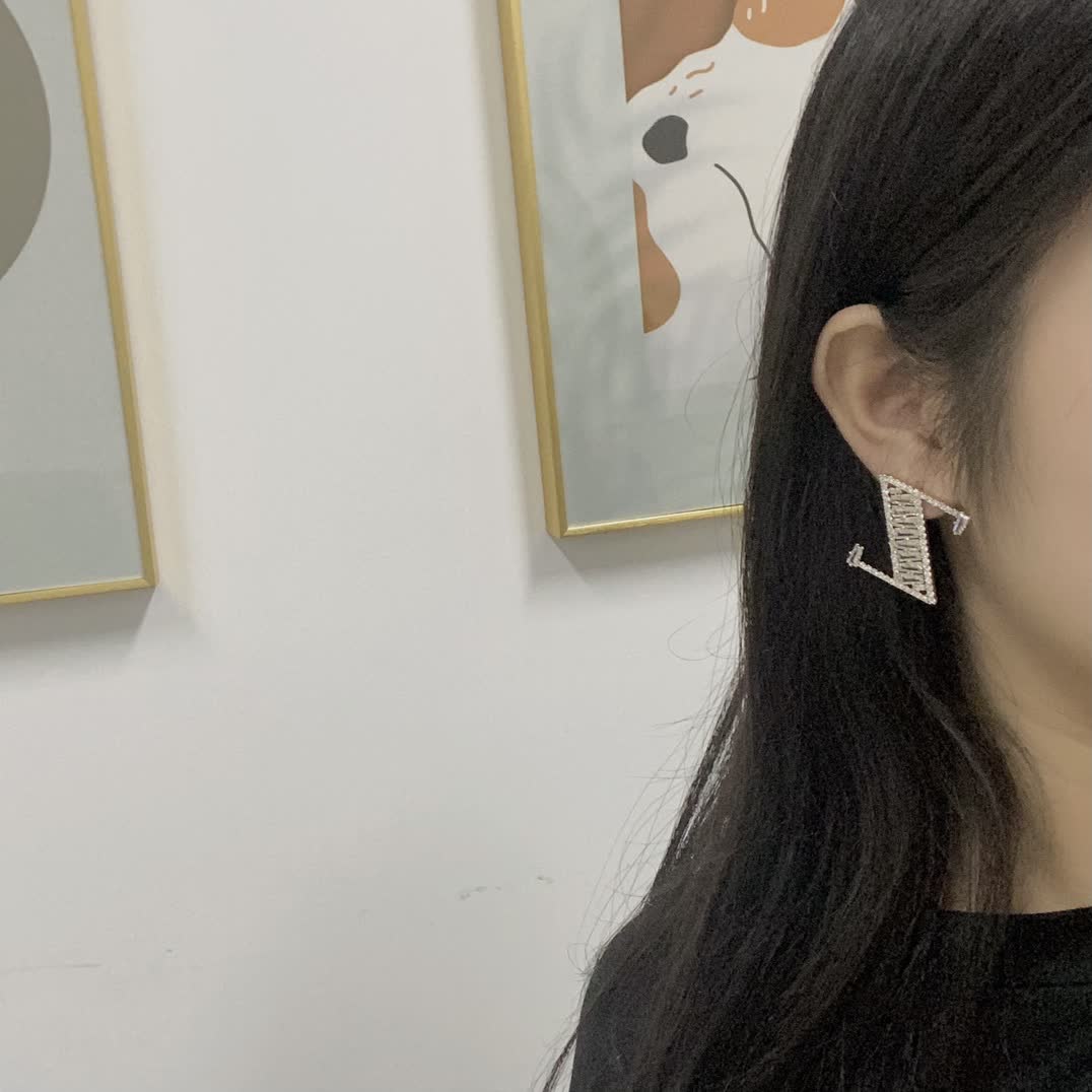 Miu Miu Z Letter Earrings
